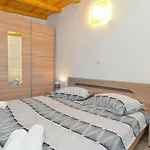 Apartament Sandro 2210