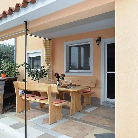 Apartman Sandro 2210 Fažana