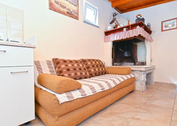 Sandro 2210 Apartman