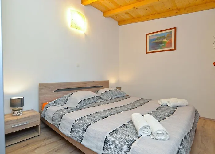 Sandro 2210 Apartman Fažana
