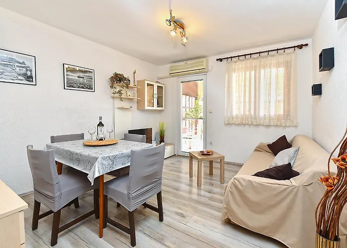 Apartman Sandro 2210