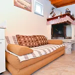 Sandro 2210 Apartamento