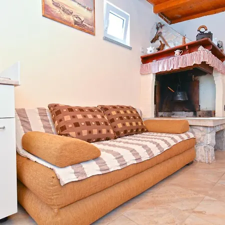 Sandro 2210 Apartmán