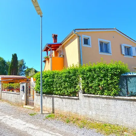 Sandro 2210 Fažana